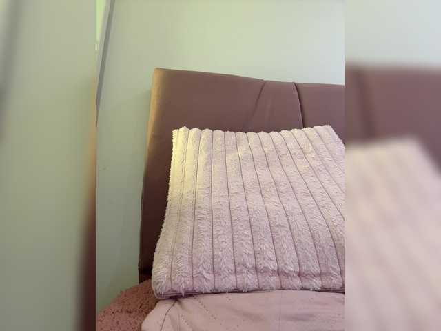 AprilRosse's BongaCams show and profile