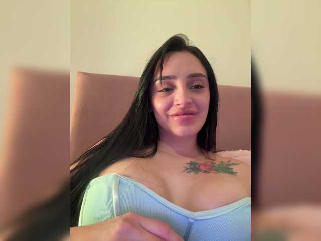 AprilRosse's BongaCams show and profile