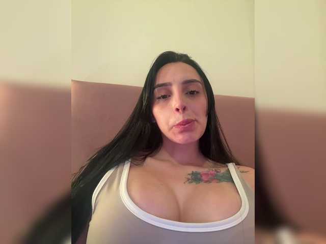 AprilRosse's BongaCams show and profile