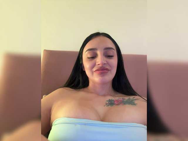 AprilRosse's BongaCams show and profile