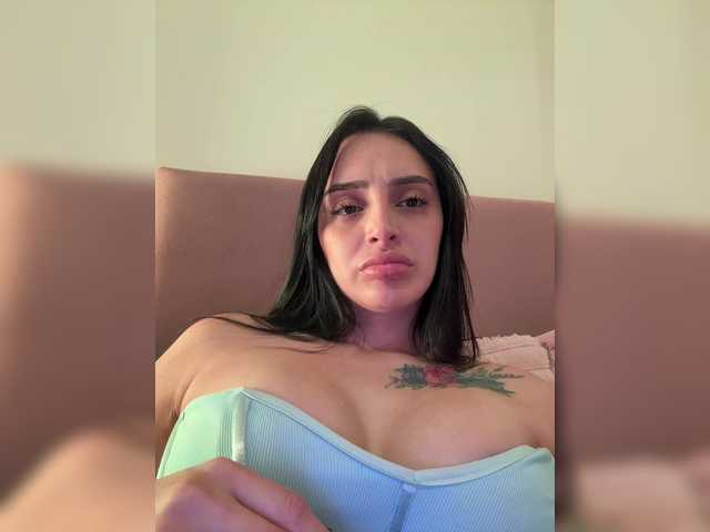 AprilRosse's BongaCams show and profile
