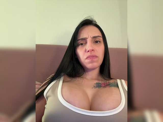 AprilRosse's BongaCams show and profile