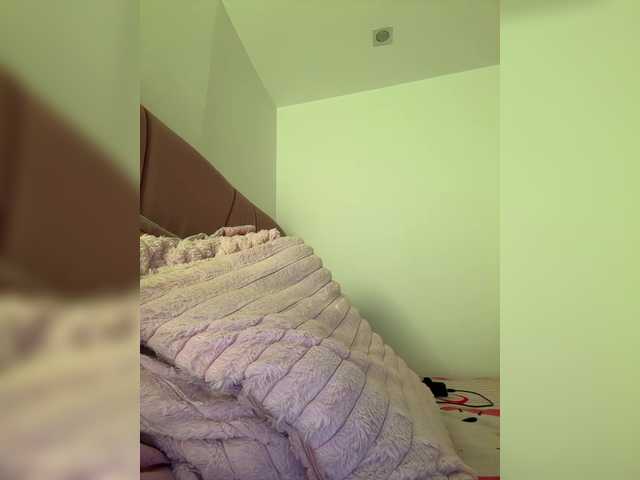 AprilRosse's BongaCams show and profile