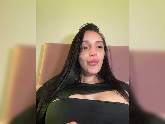 AprilRosse's BongaCams show and profile