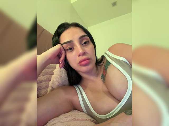 AprilRosse from BongaCams