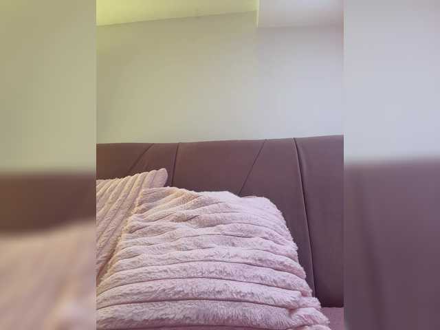 AprilRosse's BongaCams show and profile