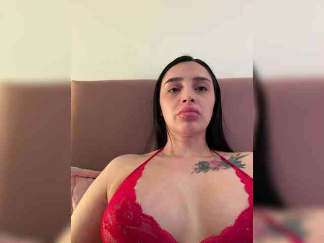 AprilRosse webcam