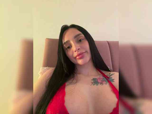 AprilRosse webcam
