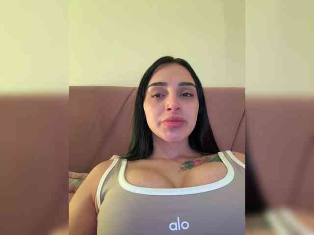 AprilRosse webcam