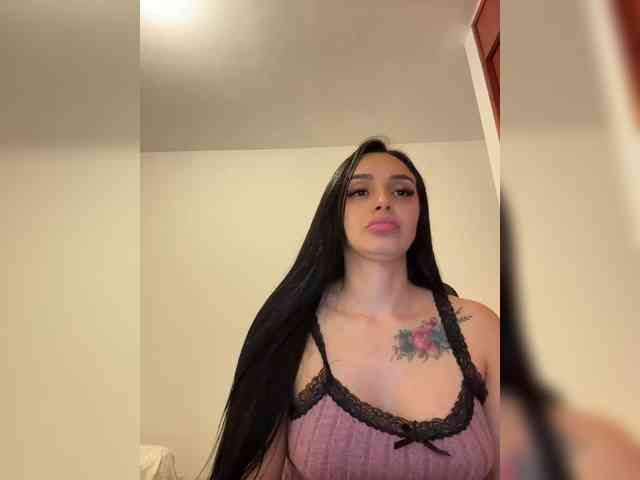 AprilRosse webcam