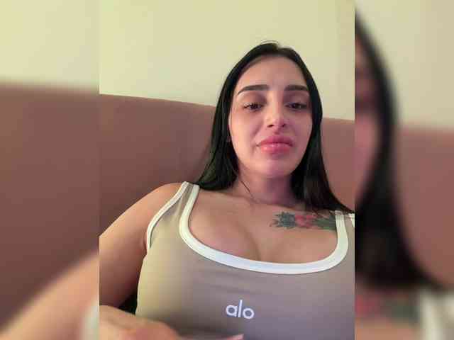 AprilRosse webcam