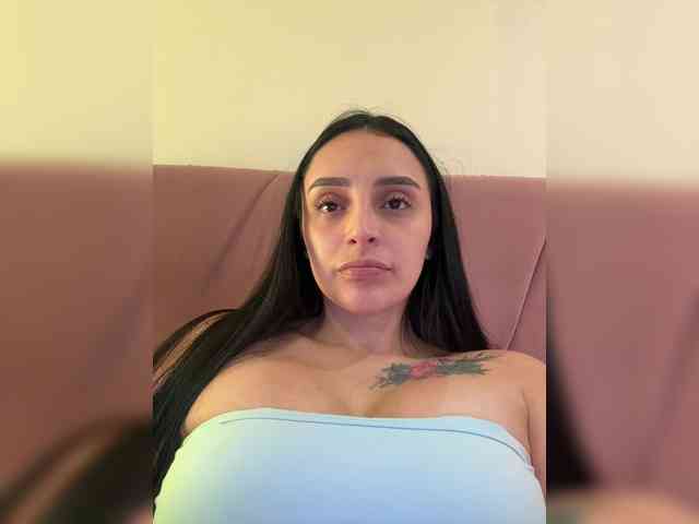 AprilRosse webcam