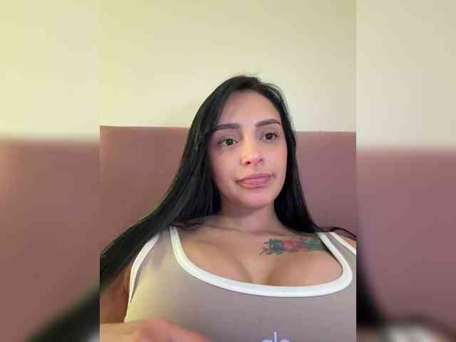 AprilRosse webcam
