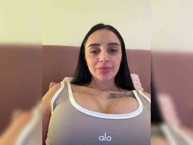 AprilRosse webcam