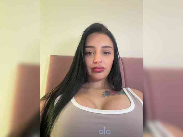 AprilRosse webcam
