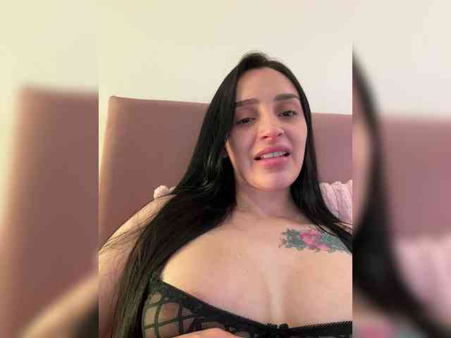 AprilRosse Live Webcam on BongaCams