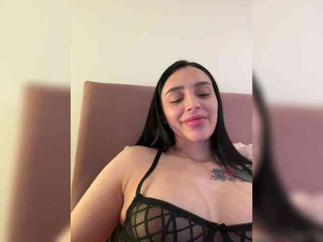 AprilRosse webcam
