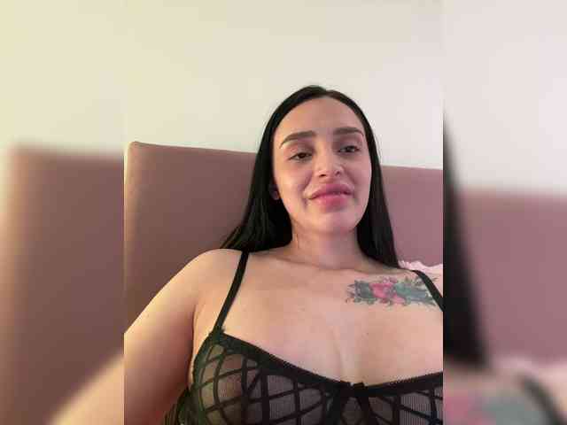 AprilRosse webcam