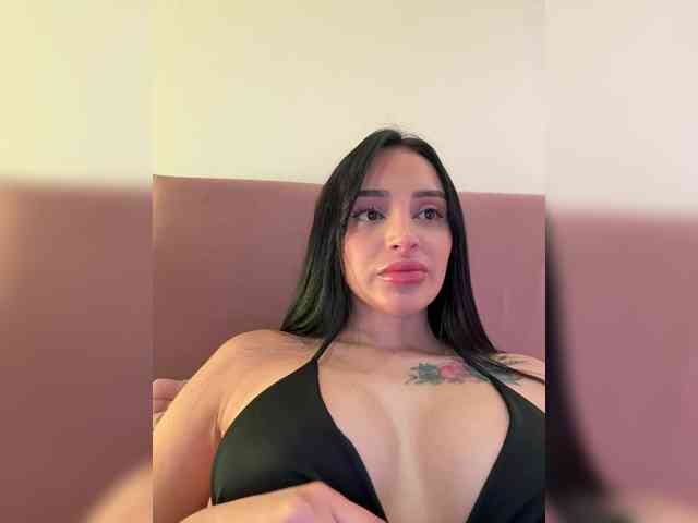 AprilRosse webcam