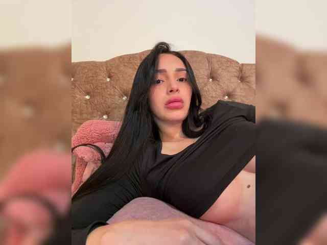 AprilRosse webcam