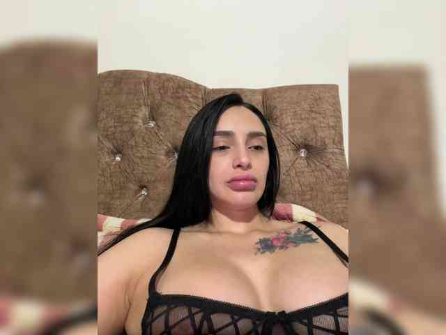 AprilRosse webcam