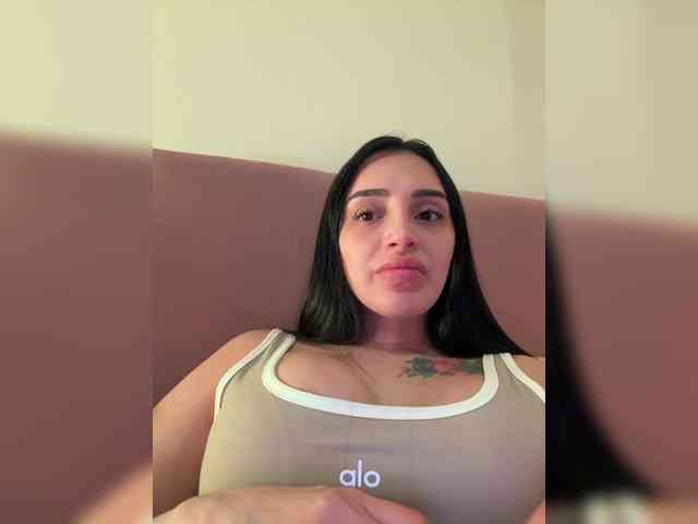 AprilRosse webcam