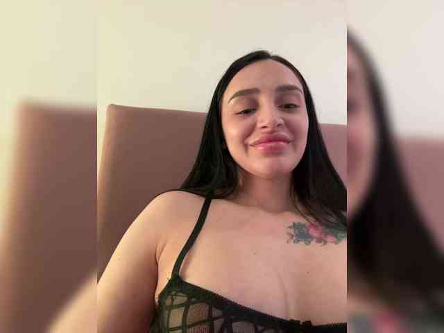 AprilRosse webcam