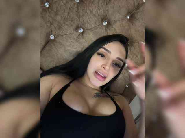 AprilRosse webcam