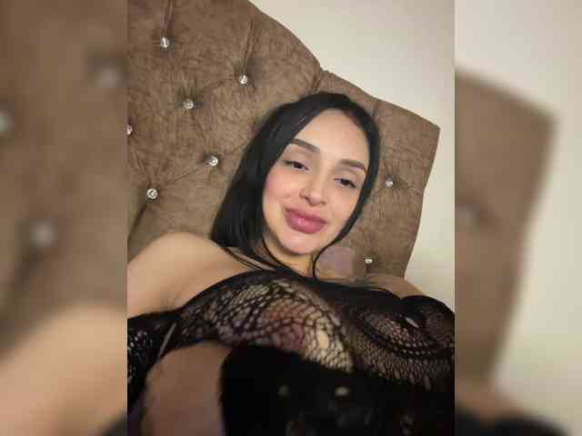 AprilRosse webcam