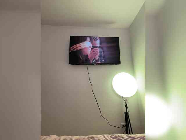 AprilRosse webcam