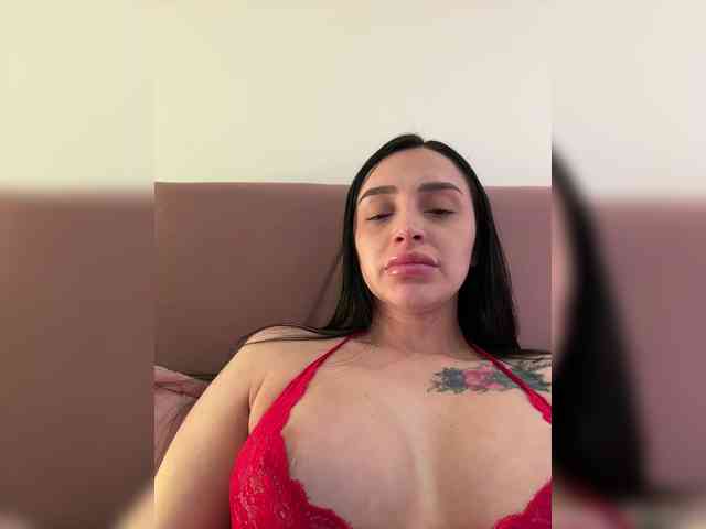 AprilRosse webcam