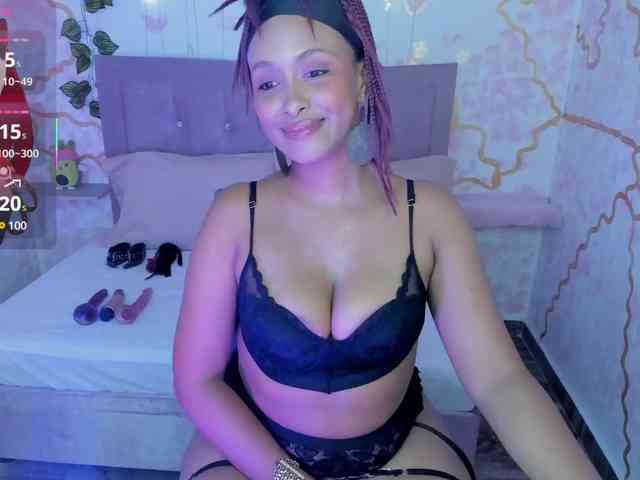 MelodyDhh webcam