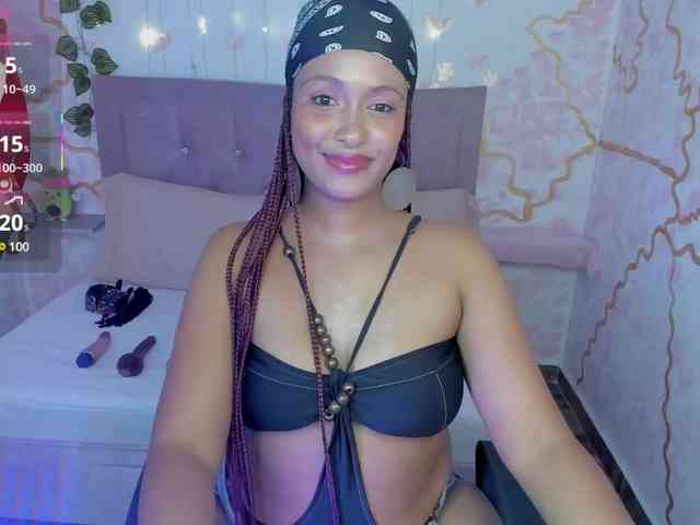 MelodyDhh webcam
