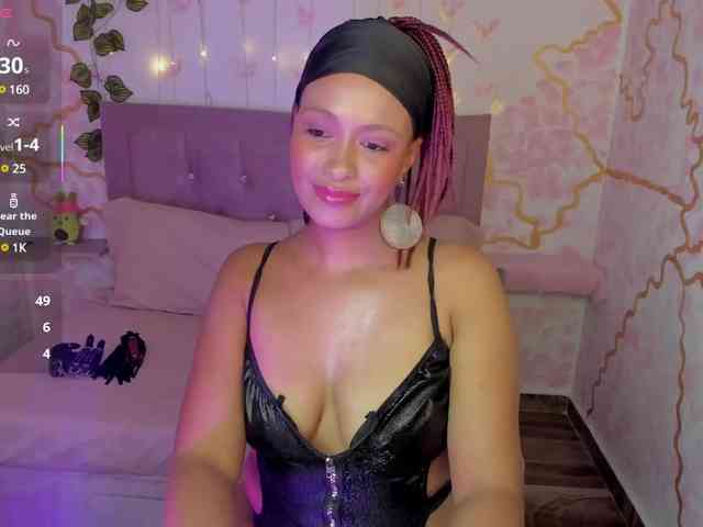 MelodyDhh webcam