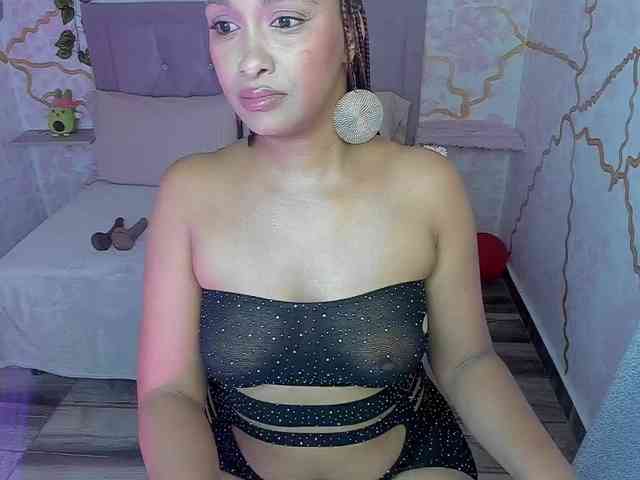 MelodyDhh webcam