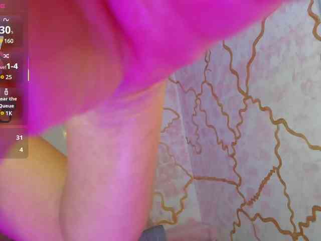 MelodyDhh webcam