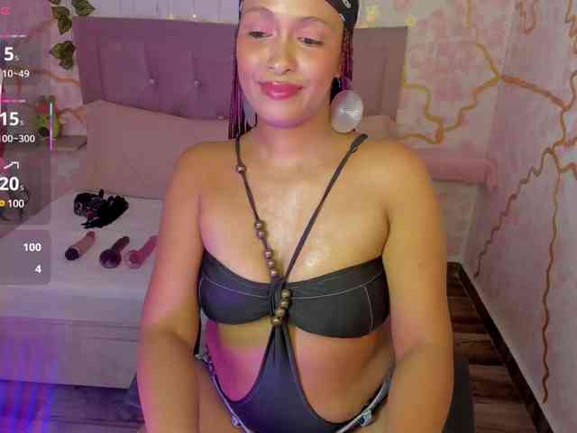 MelodyDhh webcam