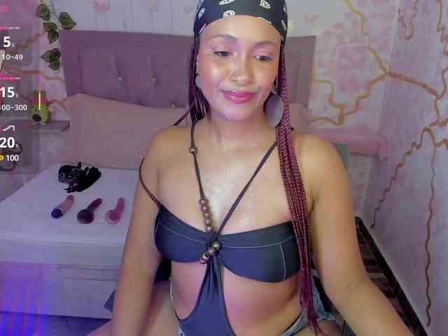 MelodyDhh webcam