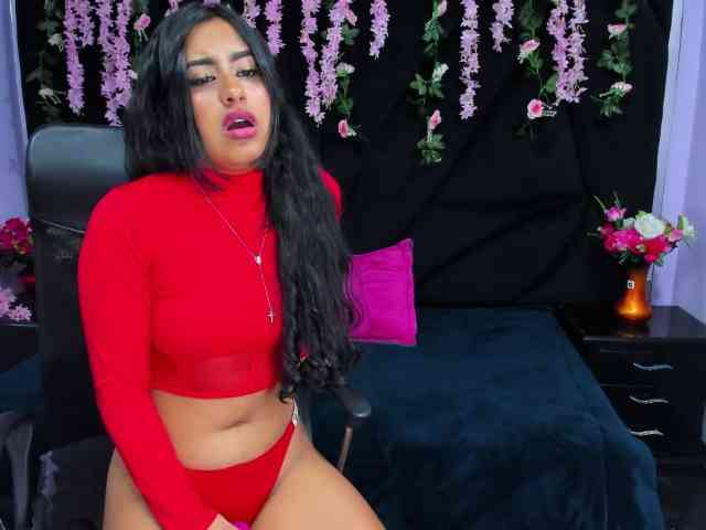 KendraFerreti webcam