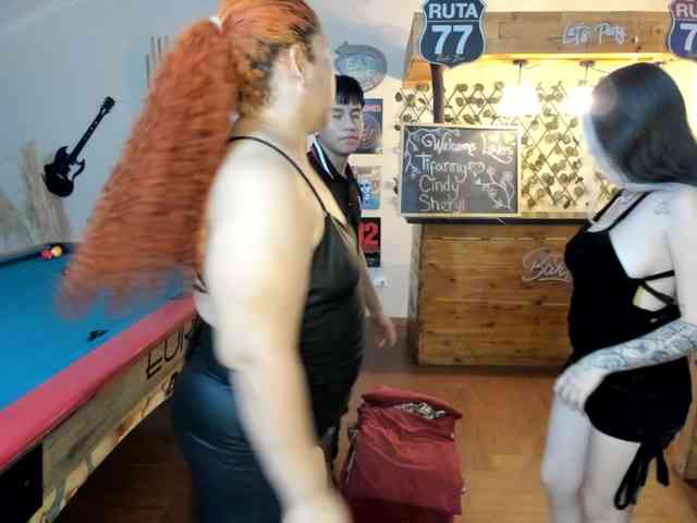 sexyandirdy-pub webcam