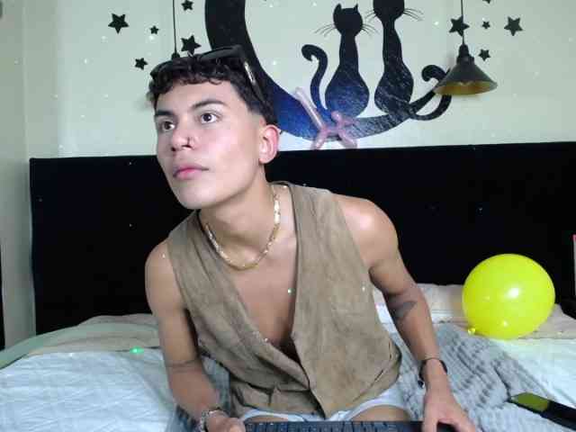 DDiamondd DDiamondd