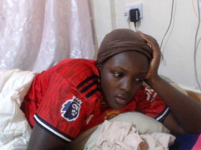 Sexy-melody's BongaCams show and profile