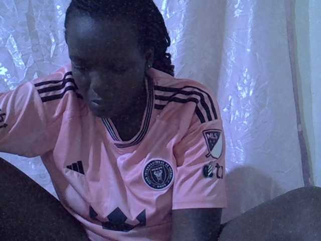 Sexy-melody's BongaCams show and profile