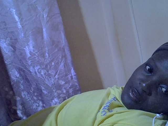 Sexy-melody's BongaCams show and profile