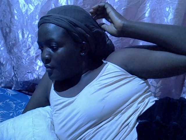 Sexy-melody's BongaCams show and profile