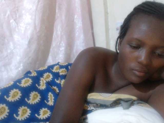 Sexy-melody's BongaCams show and profile