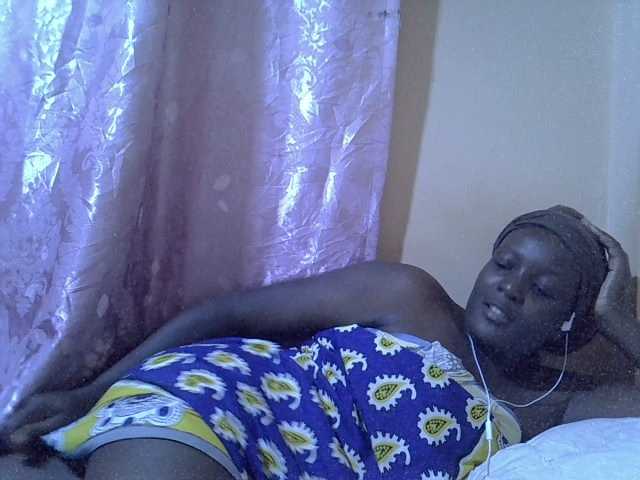 Sexy-melody's BongaCams show and profile