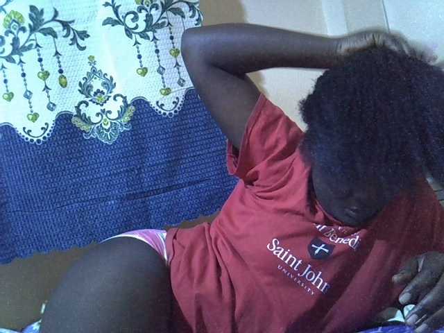 Sexy-melody's BongaCams show and profile