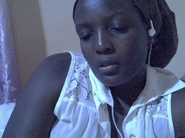 Sexy-melody's BongaCams show and profile