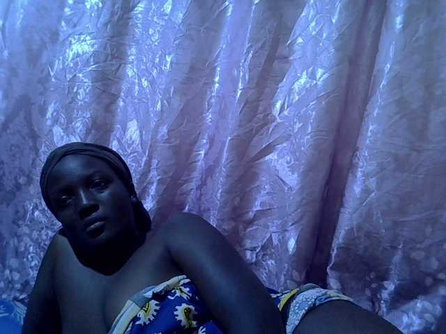 Sexy-melody's BongaCams show and profile